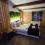 Hisa Stare Mame Bed & Breakfast Kamnik