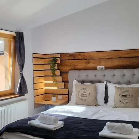 Bed & Breakfast Hisa Stare Mame 3*