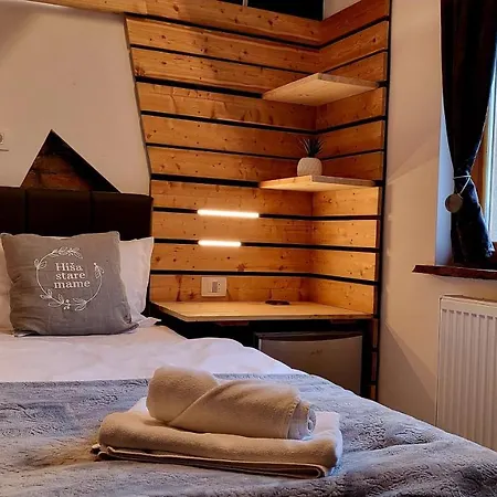 Bed & Breakfast Hisa Stare Mame Kamnik