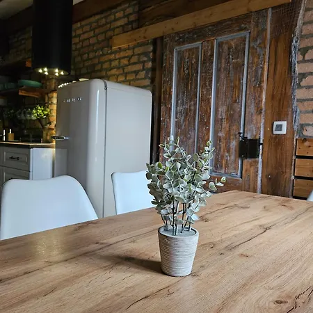 Oda ve Kahvaltı Hisa Stare Mame 3*