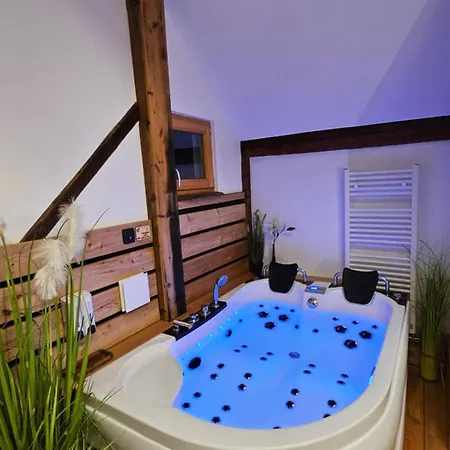 Nočitev z zajtrkom Hisa Stare Mame Kamnik